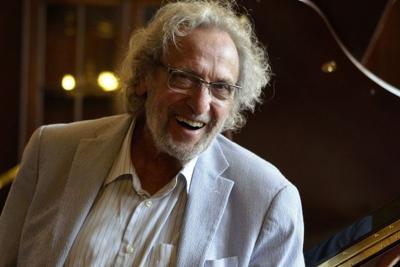 Blog-une pensée pour Luis Bacalov